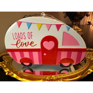 Pink Retro Camper “Loads of Love” Valentine’s Day Tabletop Decor NWT